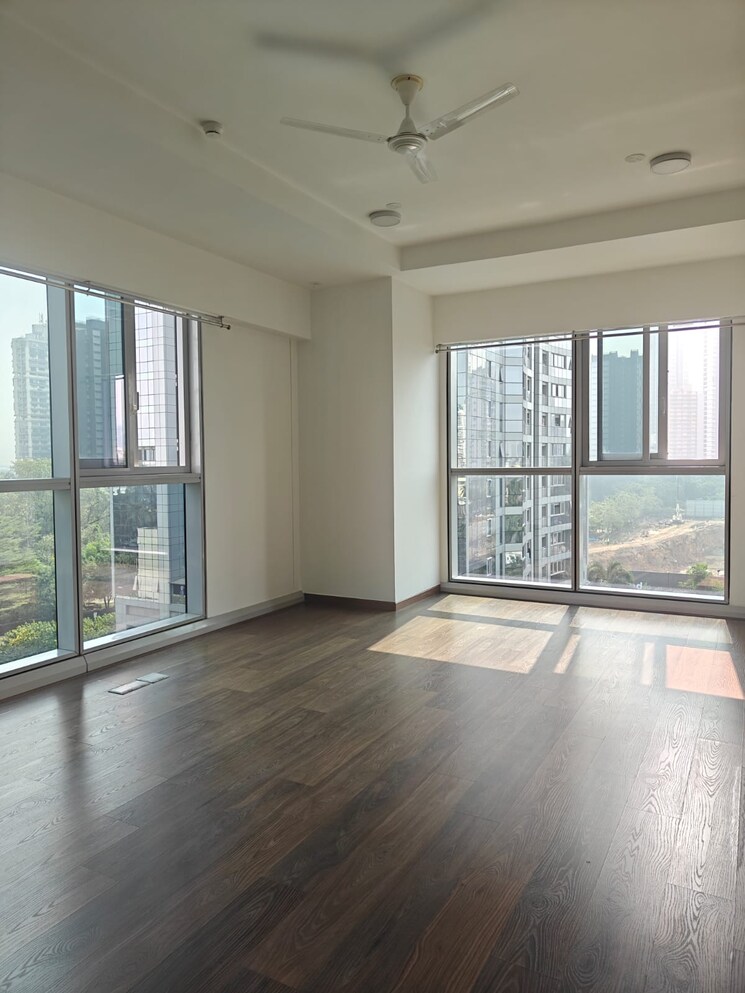 Room, bombay-realty-island-city-center-icc 3 Bedroom 2700 Sq.Ft. Apartment In Wadala Mumbai 9737725