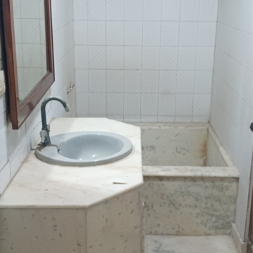 Bathroom in 4 BHK Independent House at RWA Apartments Sector 12, Sector 12 – for Rent