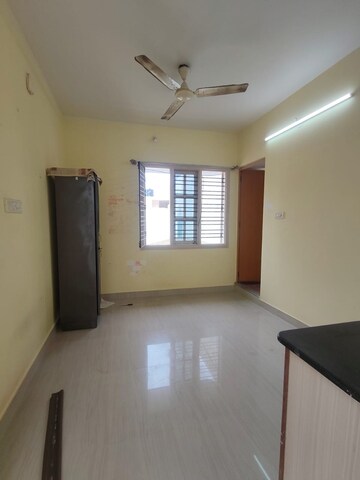 Room in 1 RK Builder Floor at Hsr Layout – for Rent