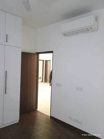 3 BHK Builder Floor For Rent in BPTP Amstoria, Sector 102