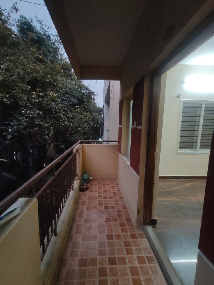 Balcony, hsr layout 1 Bedroom 800 Sq.Ft. Builder Floor In Hsr Layout Bangalore 9738056