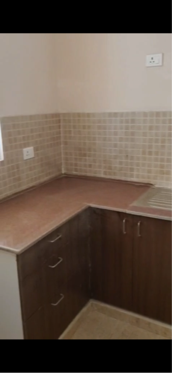 Amrapali Kingswood