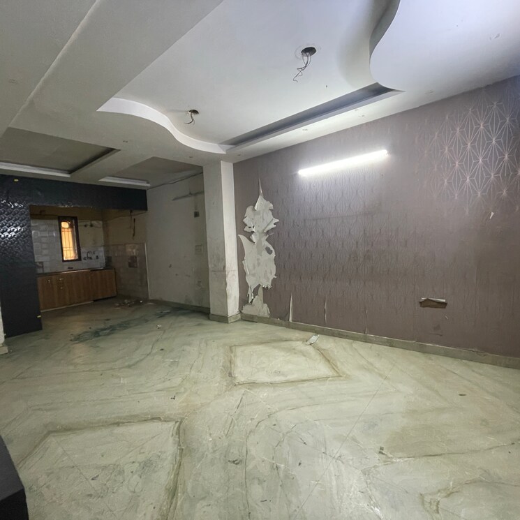 Room, rohini sector 24 3 Bedroom 1110 Sq.Ft. Builder Floor In Rohini Sector 24 Delhi 9738288