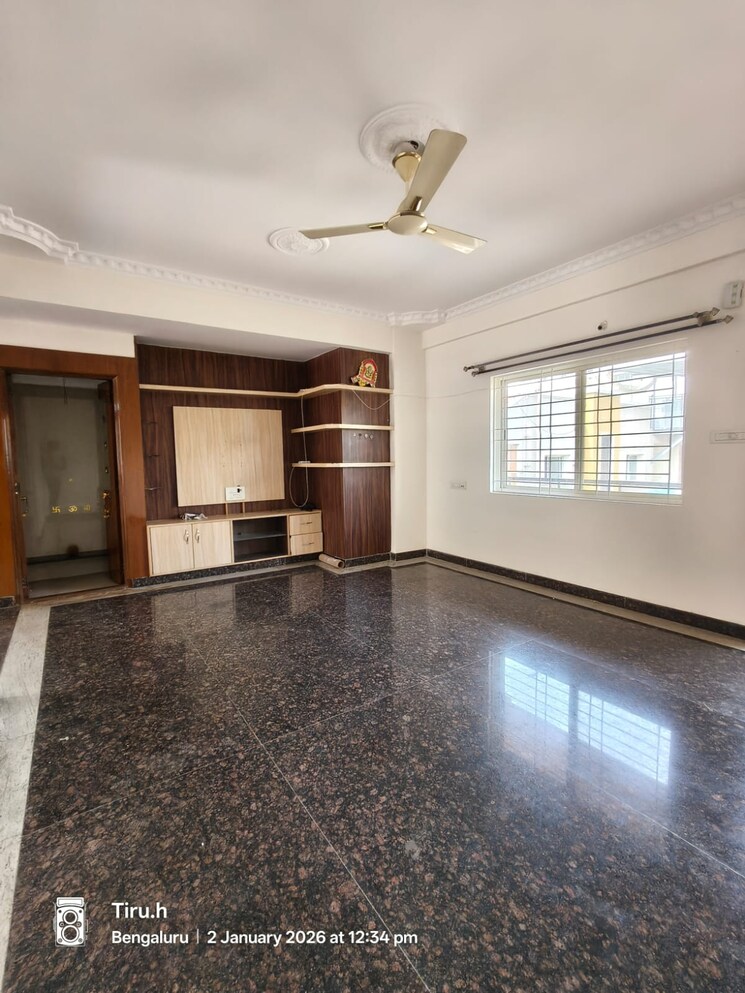 Room, hsr layout 3 Bedroom 1400 Sq.Ft. Builder Floor In Hsr Layout Bangalore 9738171