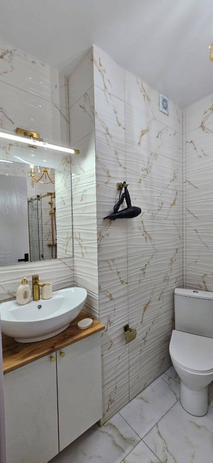 Bathroom, nangal dewat 3 Bedroom 1800 Sq.Ft. Builder Floor In Nangal Dewat Delhi 9738095