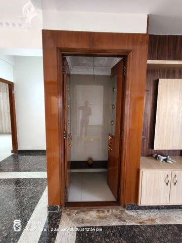 Building Lobby in 3 BHK Builder Floor at Hsr Layout – for Rent