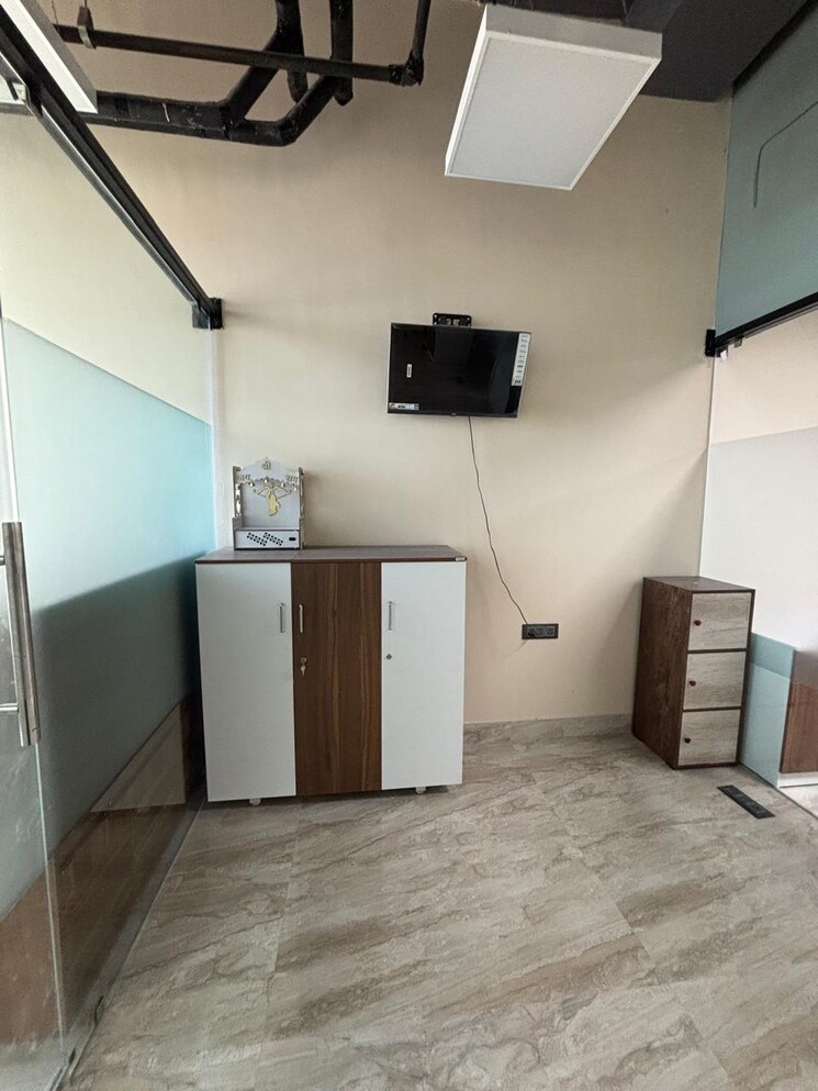 Kitchen, mani-casadona Commercial Office Space 500 Sq.Ft. In New Town Kolkata 9738179