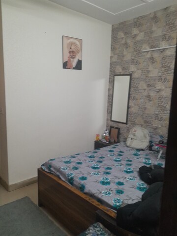 Furnished Amenities in 1 BHK Builder Floor at Rohini Sector 11 – for Sale