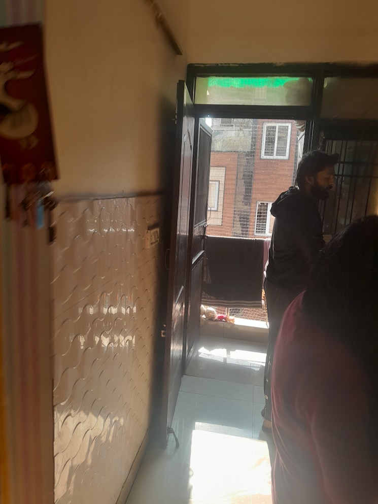 Kitchen, rohini sector 11 1 Bedroom 26 Sq.Mt. Builder Floor In Rohini Sector 11 Delhi 9738426