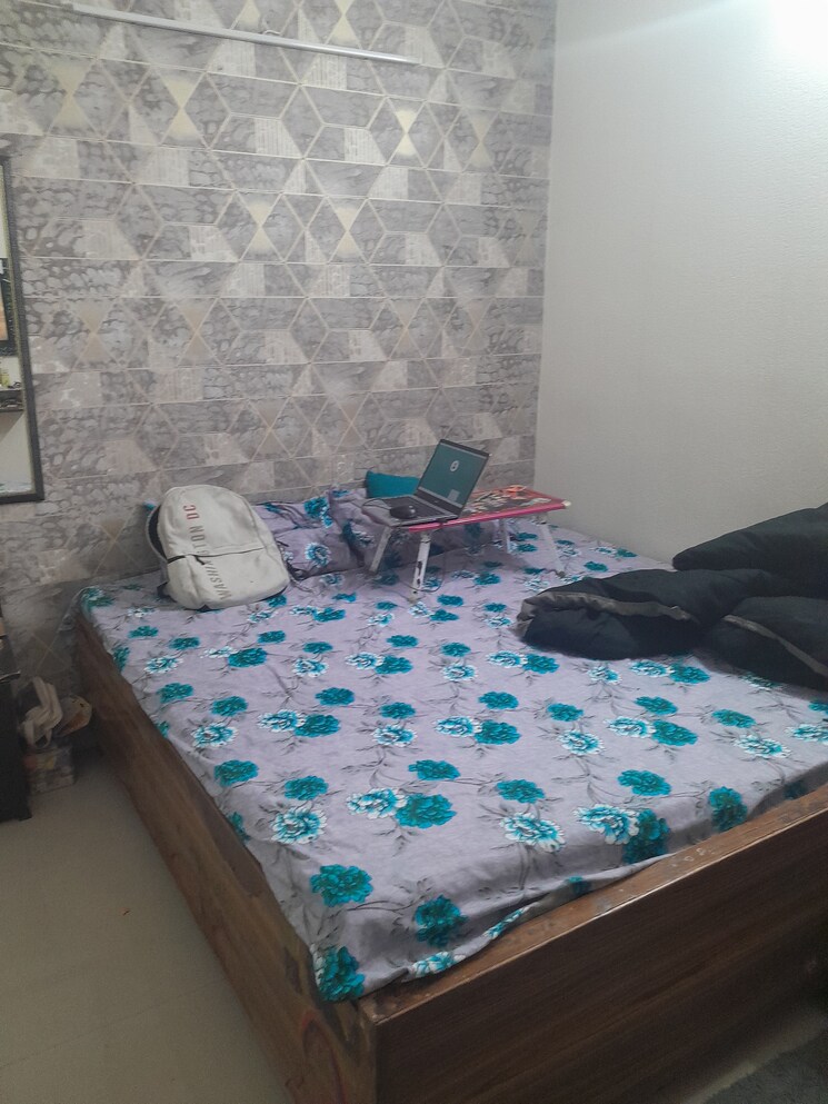 Master Plan, rohini sector 11 1 Bedroom 26 Sq.Mt. Builder Floor In Rohini Sector 11 Delhi 9738426