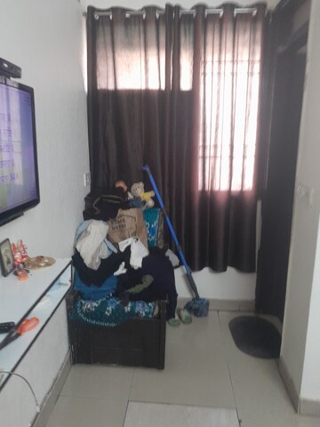 Parking in 1 BHK Builder Floor at Rohini Sector 11 – for Sale