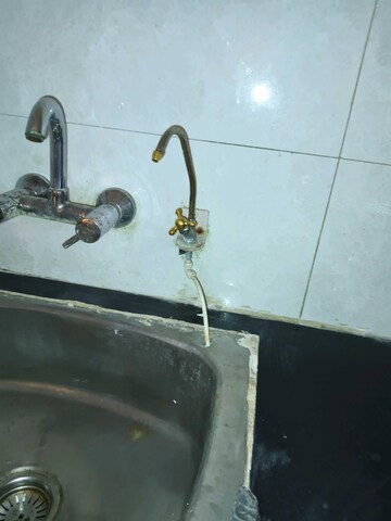 Furnished Amenities in 4 BHK Apartment at Supertech Ecociti, Sector 137 – for Rent