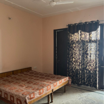 Bedroom in 2 BHK Builder Floor at Huda Staff Colony, Durga Colony – for Rent