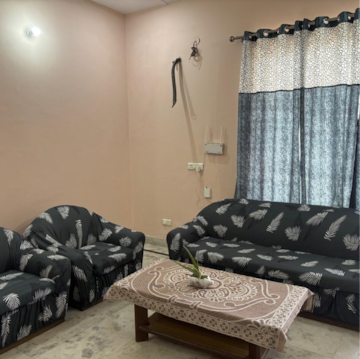 Living Room in 2 BHK Builder Floor at Huda Staff Colony, Durga Colony – for Rent
