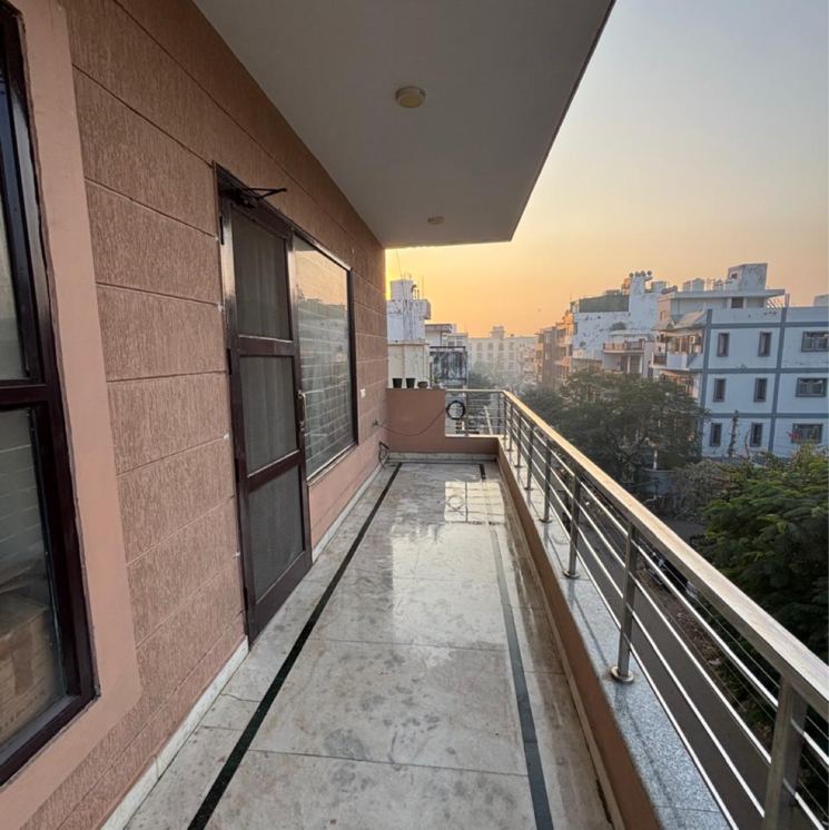 Balcony, huda-staff-colony 2 Bedroom 160 Sq.Yd. Builder Floor In Durga Colony Gurgaon 9738612