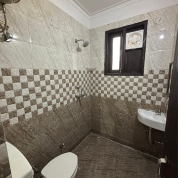 Bathroom in 2 BHK Builder Floor at Huda Staff Colony, Durga Colony – for Rent