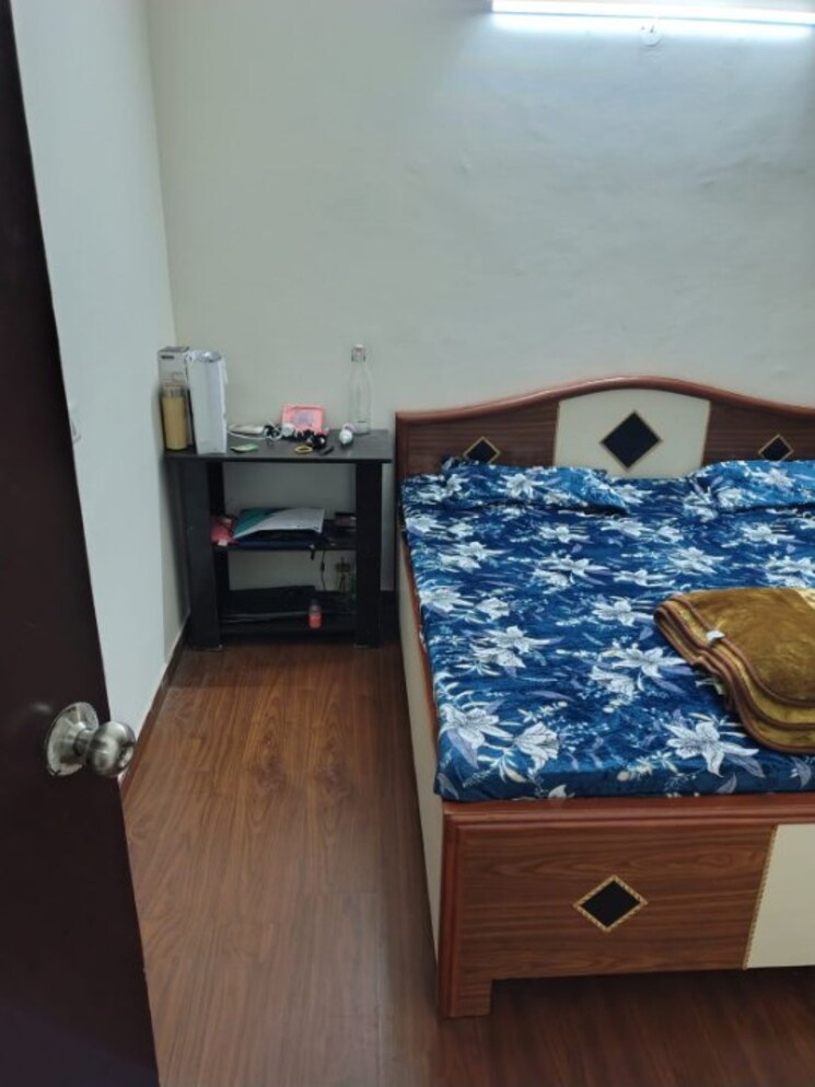 Bedroom, jaypee-greens-kosmos 2 Bedroom 950 Sq.Ft. Apartment In Sector 134 Noida 9738614