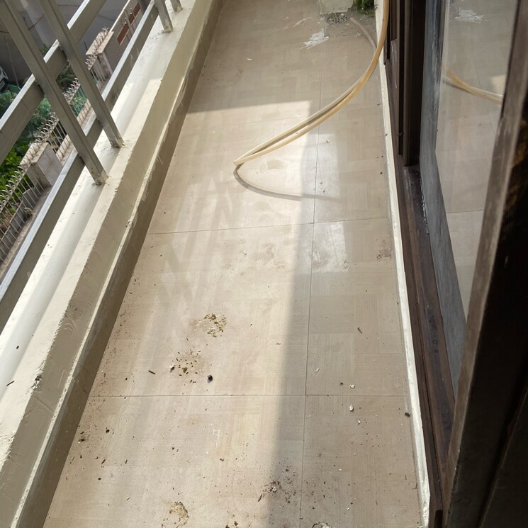 Balcony, chattarpur 1 Bedroom 700 Sq.Ft. Builder Floor In Chattarpur Delhi 9738821