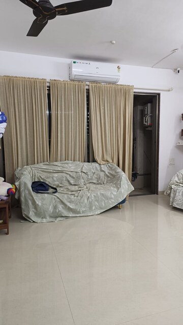 Bedroom in 2 BHK Apartment at Bhavya Supreme Annexe, Parel – for Rent