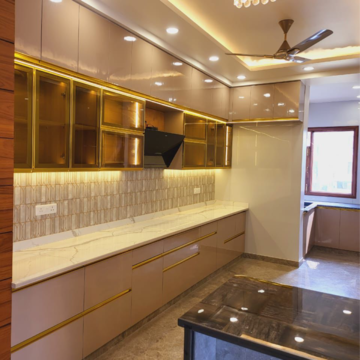 Kitchen in 3.5 BHK Builder Floor at Sector 85 – for Rent