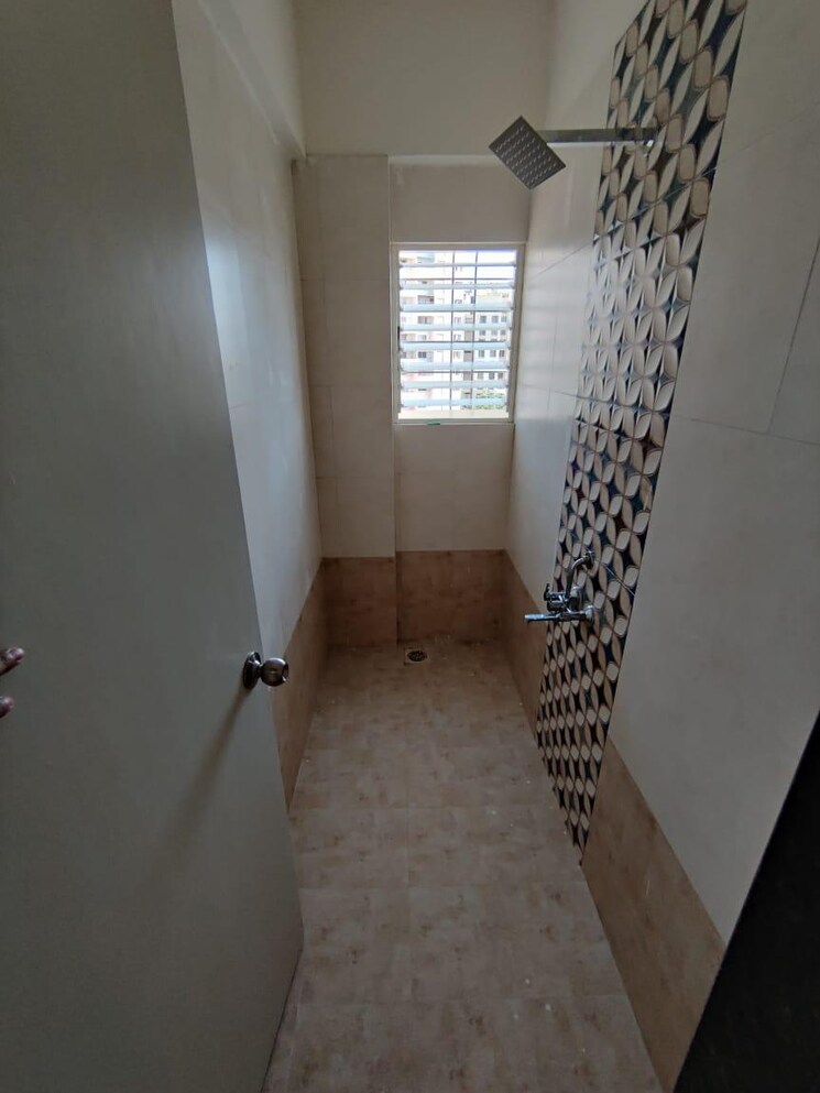 Bathroom, kanan-enclave 1 Bedroom 650 Sq.Ft. Apartment In Kharadi Pune 9738998