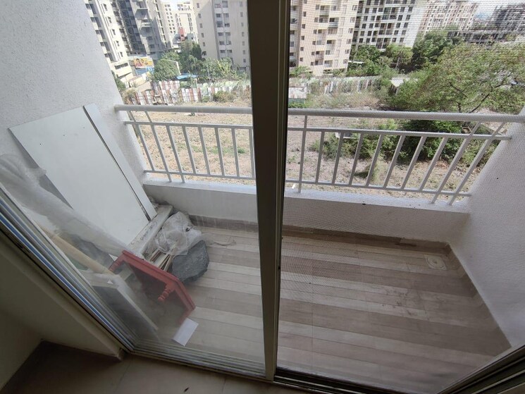 Balcony, kanan-enclave 1 Bedroom 650 Sq.Ft. Apartment In Kharadi Pune 9738998