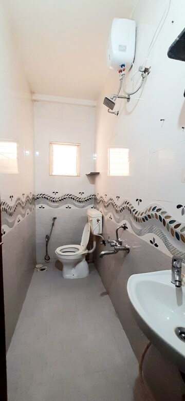 Master Bedroom in 1 BHK Apartment at Kanan Enclave, Kharadi – for Rent