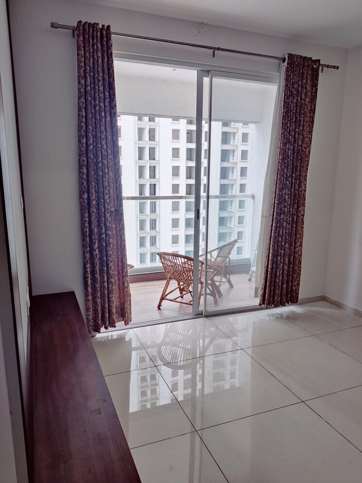 Bathroom, yashwin-orizzonte 3 Bedroom 1000 Sq.Ft. Apartment In Kharadi Pune 9739040