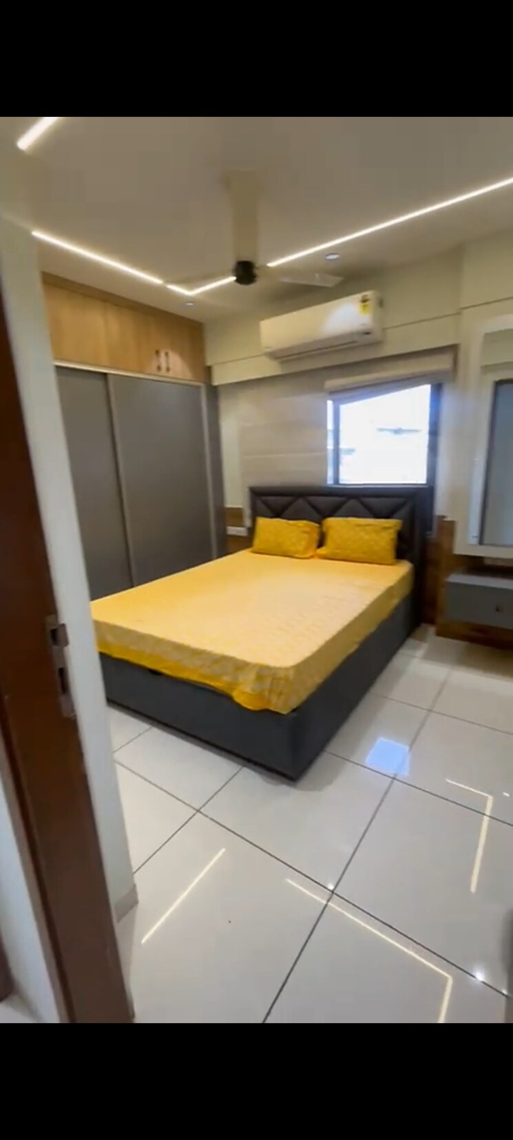 Bedroom, venus-benecia 3 Bedroom 1671 Sq.Ft. Apartment In Bodakdev Ahmedabad 9739143