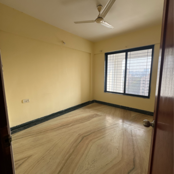 Room in 2 BHK Apartment at Nancy Towers, Netaji Nagar – for Rent