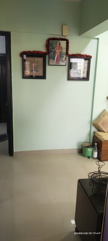 Room in 2 BHK Apartment at Aditya CHS Andheri, Andheri East – for Rent