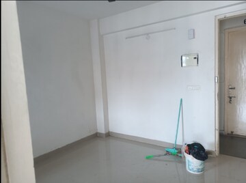 Furnished Amenities in 1 BHK Independent House at Sector 23a – for Rent