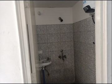 Bathroom in 1 BHK Independent House at Sector 23a – for Rent