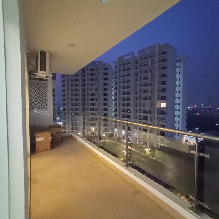 Cover Image, tulip-yellow 3 Bedroom 1704 Sq.Ft. Apartment In Sector 69 Gurgaon 9739325