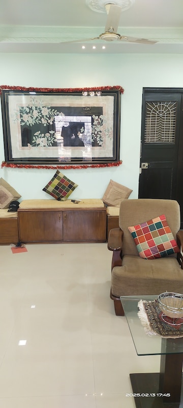 Living Room in 2 BHK Apartment at Aditya CHS Andheri, Andheri East – for Rent