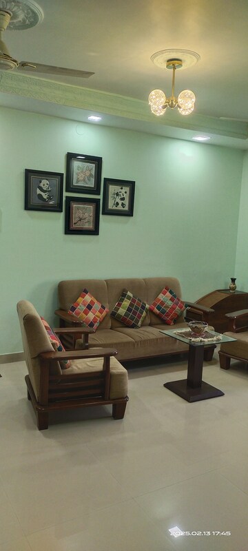 Living Room in 2 BHK Apartment at Aditya CHS Andheri, Andheri East – for Rent