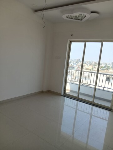 Room in 2 BHK Apartment at Manewada – for Sale