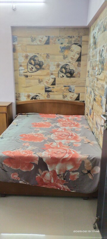 Bedroom in 2 BHK Apartment at Aditya CHS Andheri, Andheri East – for Rent