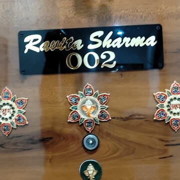 Parking in 2 BHK Builder Floor at Dwarka Mor – for Rent