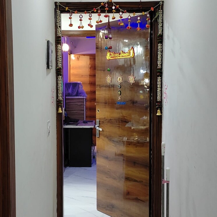 undefined, dwarka mor 2 Bedroom 65 Sq.Yd. Builder Floor In Dwarka Mor Delhi 9739558