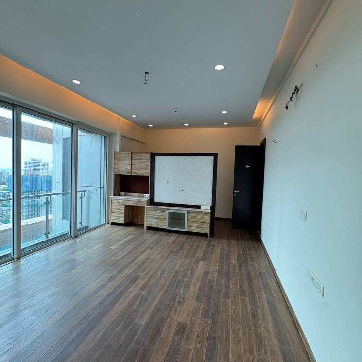 Room, prabhadevi-chs 4 Bedroom 1978 Sq.Ft. Apartment In Century Bazar Mumbai 9739550