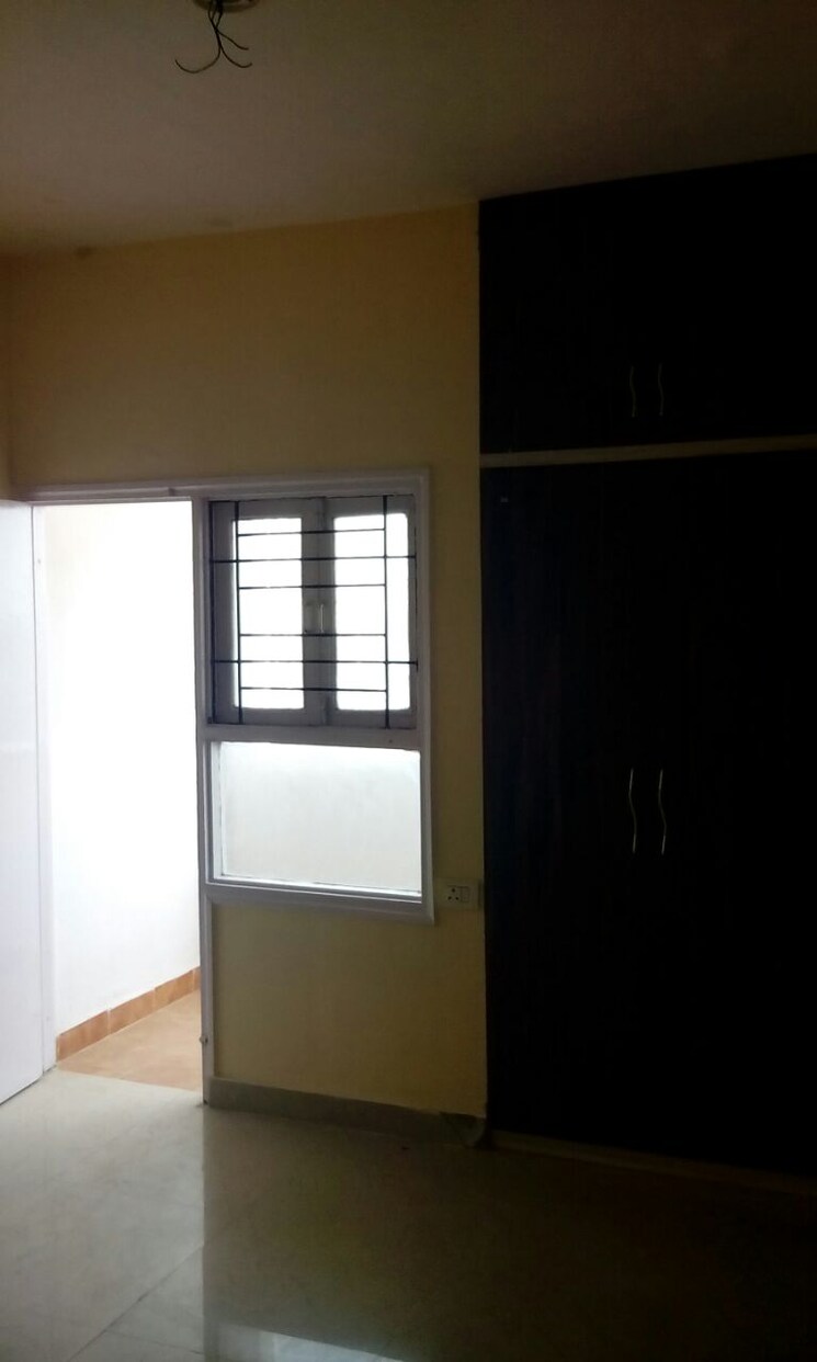 Room, greenwood-apartment 2 Bedroom 1300 Sq.Ft. Apartment In Gomti Nagar Lucknow 9739552