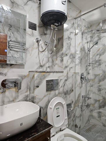 Master Bedroom in 3 BHK Apartment at Mahagun Mezzaria, Sector 78 – for Rent