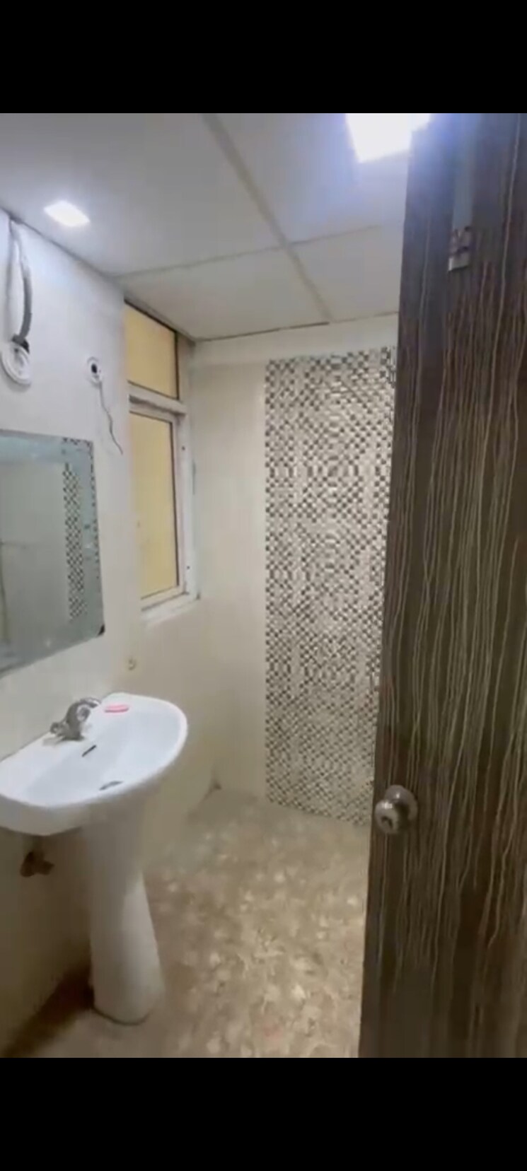 Bathroom, galaxy-north-avenue-ll 2 Bedroom 1175 Sq.Ft. Apartment In Gaur City 2 Greater Noida 9739833