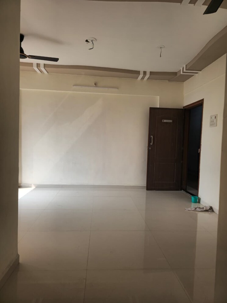 Room, dadar west 2 Bedroom 1150 Sq.Ft. Apartment In Dadar West Mumbai 9740463