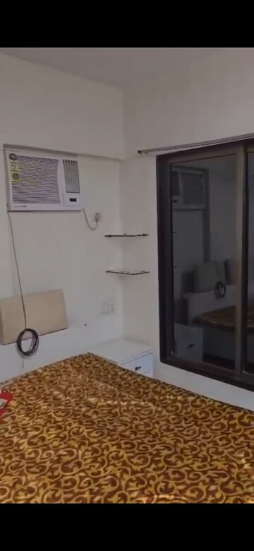 Master Bedroom in 2 BHK Apartment at Goregaon West View CHS, Goregaon West – for Rent