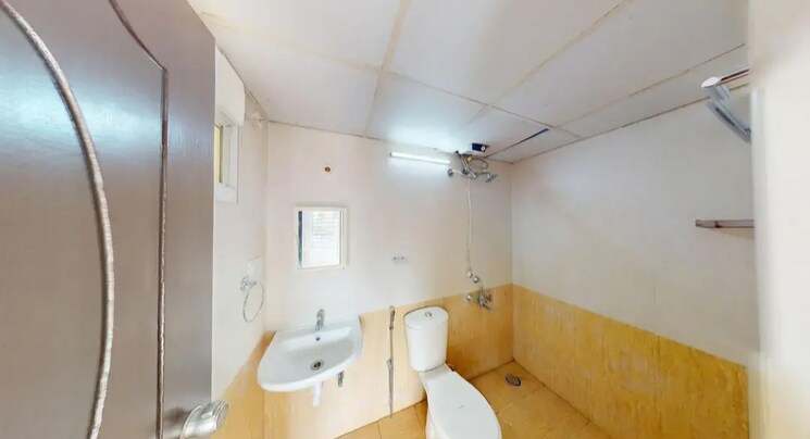 Bathroom, signature-classic 2 Bedroom 950 Sq.Ft. Apartment In Sarjapur Bangalore 9740632