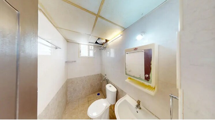 Bathroom, signature-classic 2 Bedroom 950 Sq.Ft. Apartment In Sarjapur Bangalore 9740632