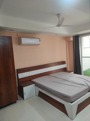 1 RK Builder Floor For Rent in Sector 45