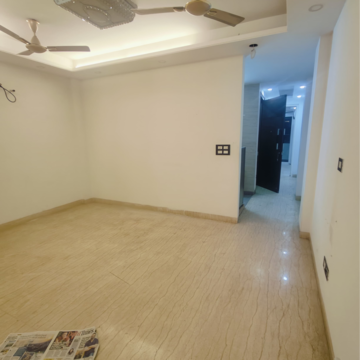 Room in 2 BHK Builder Floor at Malviya Nagar – for Rent